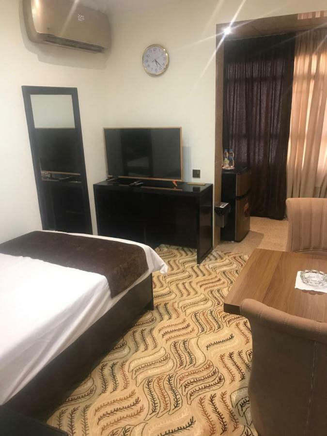 Castle Hotel Basra Exterior photo